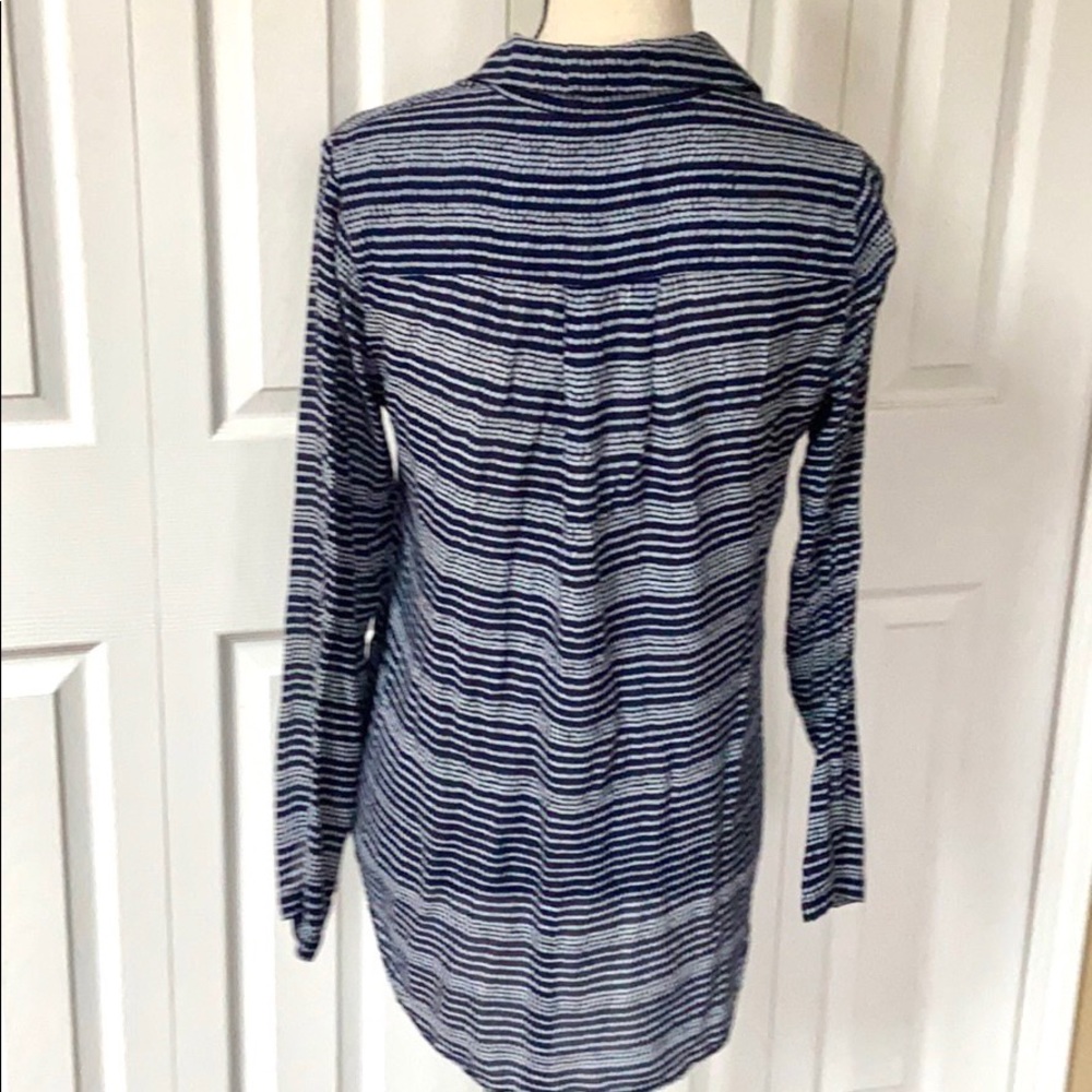 Anthropologie Cloth & Stone High Low Button Down - Picture 3 of 8